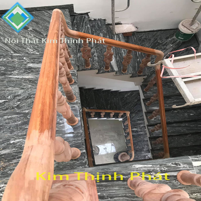 Cầu thang đơn giản đẹp8