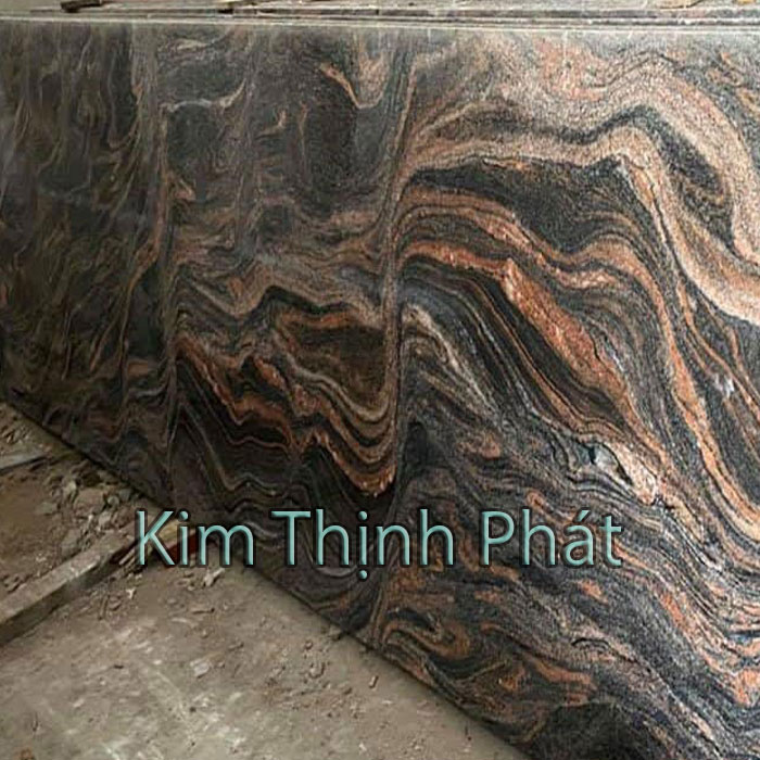 Đá hoa cương kết nối bậc tam cấp trở nên mạnh mẽ