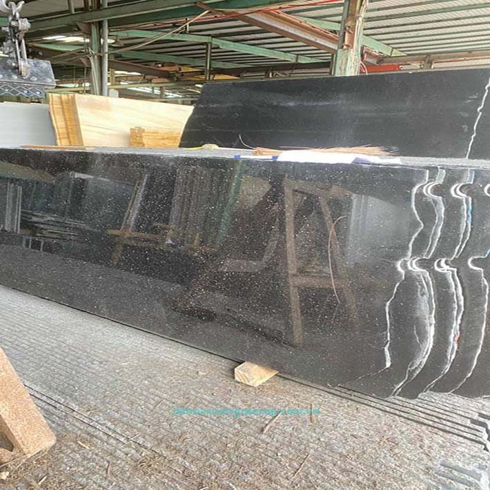 Đá hoa cương
