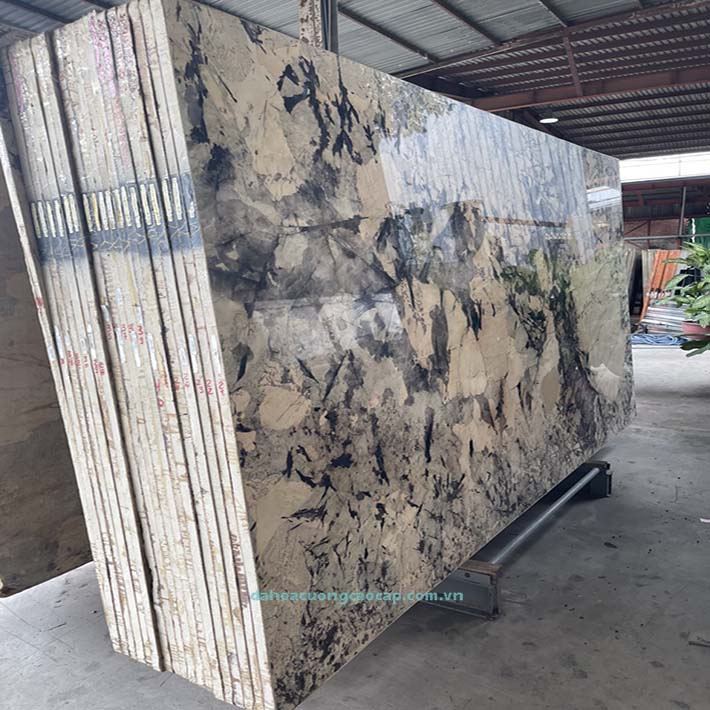 ​đá hoa cương​