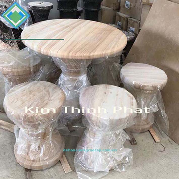 ​đá hoa cương​