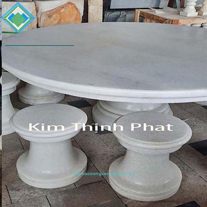 ​đá hoa cương​