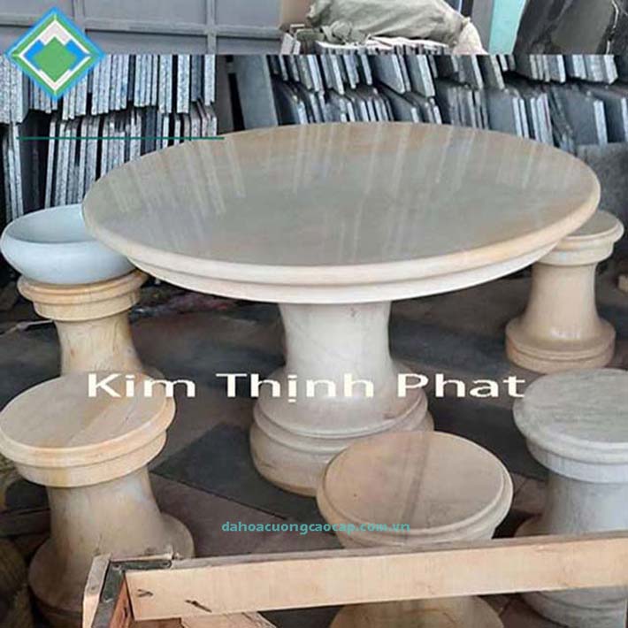 ​đá hoa cương​