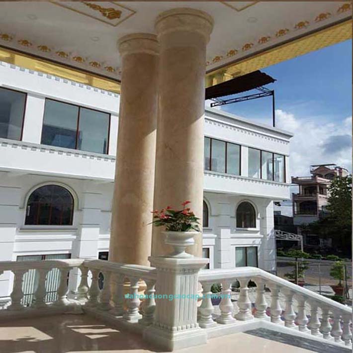 ​đá hoa cương​