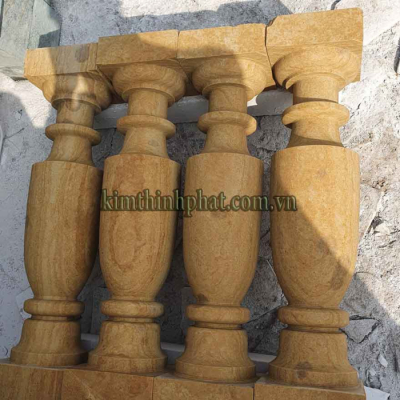 Con tiện đá hoa cương ở mặt dựng